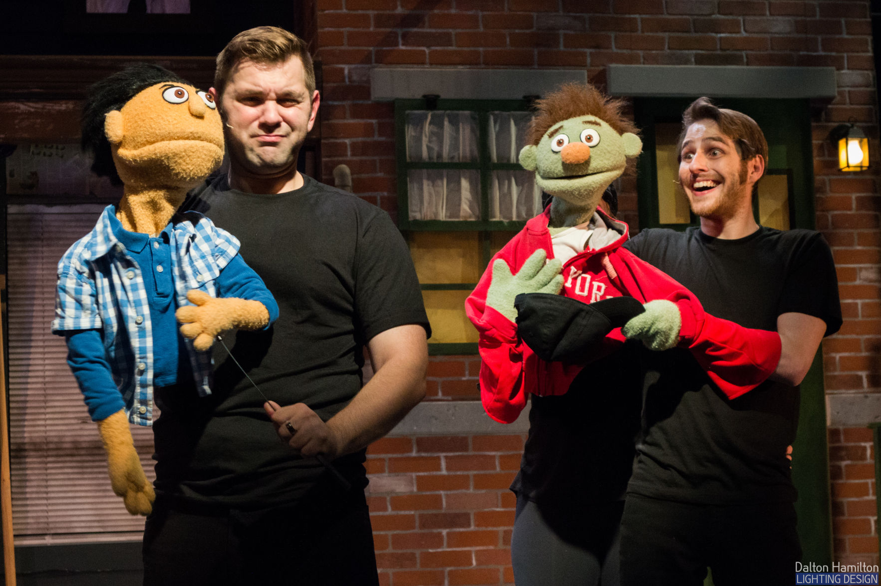 d-review-avenueq051619-5.JPG